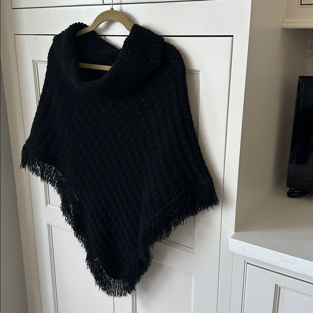 Chic Black Cowl neck Knit Poncho